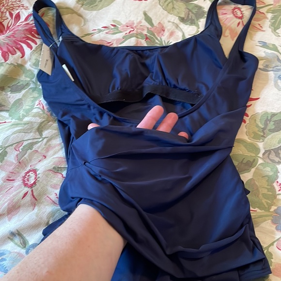 DKNY Size 14  Elegant Classic Swimsuit Wrap Layered Mallot ScoopNeck $89 NEW - Picture 7 of 15